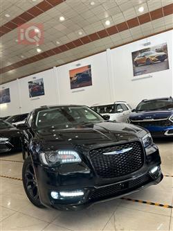 کرایسلەر 300